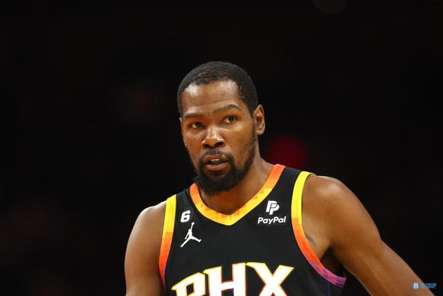 场最低杆数 场最低杆数