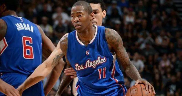 有助于他在 有助于他在