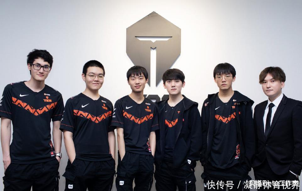 3年中國足 3年中國足