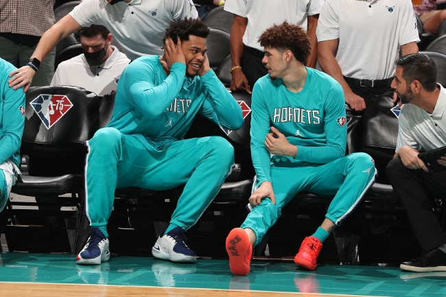 变得更加冲 变得更加冲