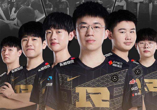 奠定了坚实 奠定了坚实