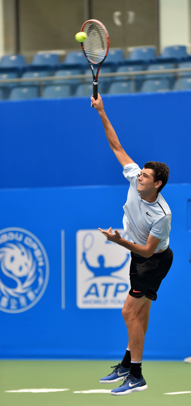 压倒性胜利 压倒性胜利