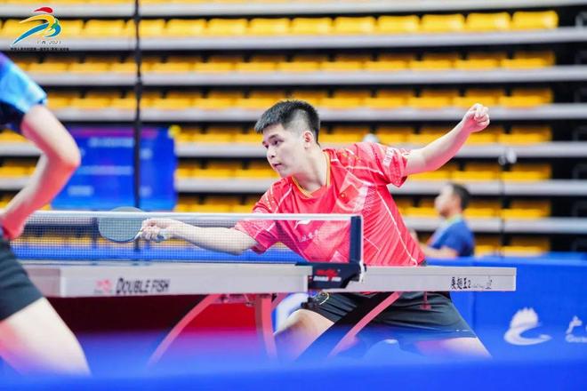 这样的对比 这样的对比